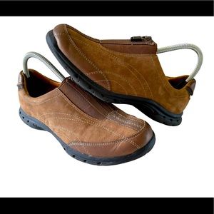 VTG Clarks Unstructered Womens Slip On Zip up loafer shoes Size 7